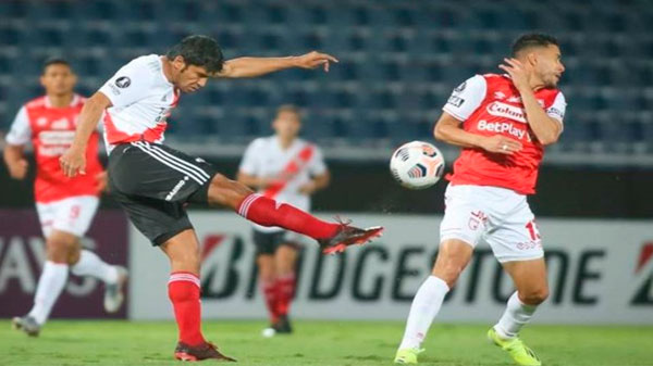 En Paraguay, River igualó sin goles con Independiente Santa Fe