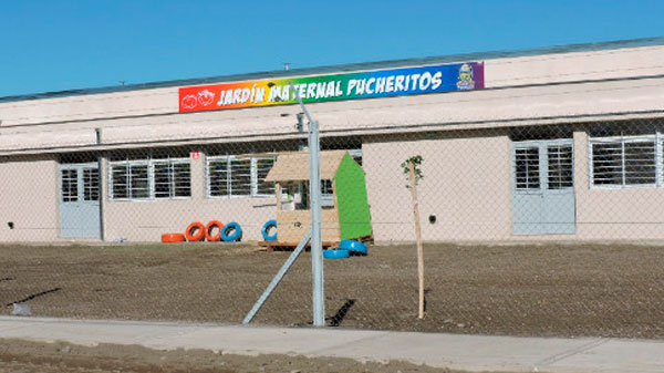 El Jardín Maternal Pucheritos trabaja en la campaña «Abrigaditos»