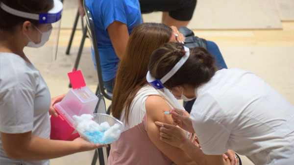 El próximo lunes se vacunará a quienes no hayan asistido a su turno