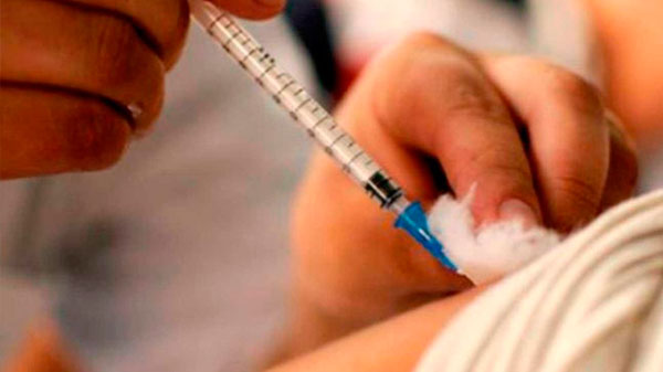 Vacunación COVID-19: comienzan las inscripciones para mayores de 40 con diabetes mellitus tipo 1 y 2