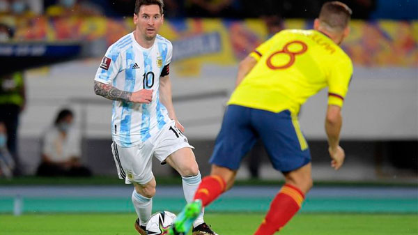 Argentina se mide con Colombia por un lugar en la final de la Copa América. Seguí el partido por Rivadavia San Rafael