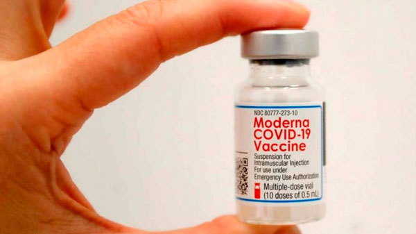 El Gobierno firmará el lunes un acuerdo con Moderna por nuevas dosis de vacunas