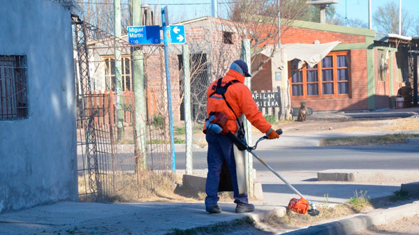 La Municipalidad de San Rafael compró 80 motoguadañas para la limpieza en distritos