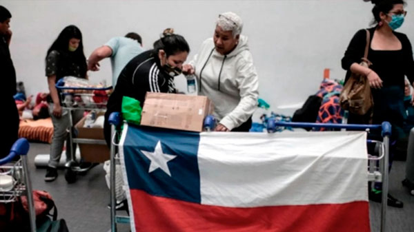 Médicos de Chile advierten que la sociedad debe prepararse para el «escenario más duro»