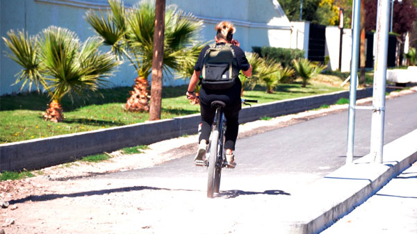 Se retira obstáculos en la ciclovía de calle Estanislao Salas y en las veredas de Dean Funes