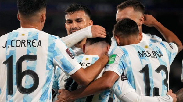 Seguí por Rivadavia San Rafael Argentina vs. Paraguay por las Eliminatorias Sudamericanas  
