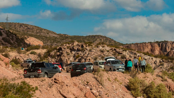 Miles de turistas disfrutan en San Rafael, uno de los destinos más elegidos de Argentina