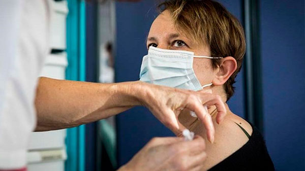 Mendoza vacunará a las personas que vengan de otras provincias