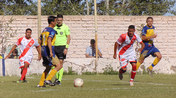 Se juega la segunda ronda del Torneo Regional Federal Amateur