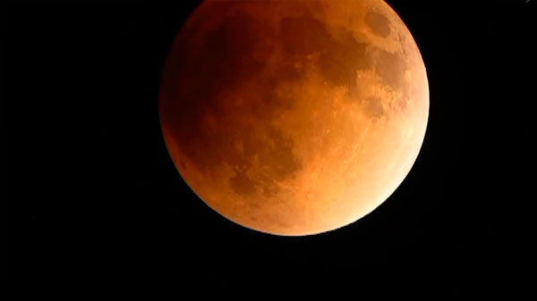 Este viernes se verá el eclipse lunar más largo desde 1440 en varios continentes