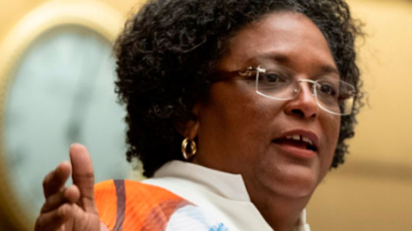 El Presidente viaja a Barbados para reunirse con la primera ministra Mottley