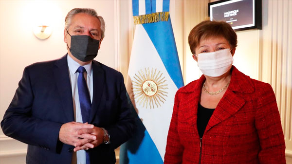 El FMI aprobó el acuerdo con la Argentina y confirma el primer desembolso por US$ 9.656 millones