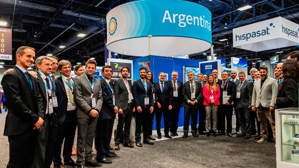 La industria satelital y aeroespacial Argentina destacó su liderazgo en la feria “Satélite 2022”