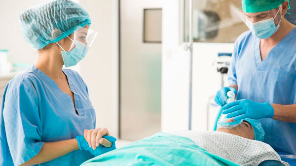 Residentes anestesiólogos denuncian que se les niega la formación académica en hospitales escuela