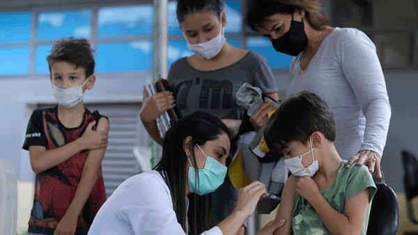 Brasil se prepara para finalizar el estado de emergencia sanitaria por la pandemia de Covid-19