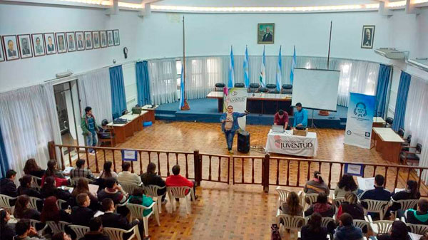 El HCD invita a jóvenes a participar del certamen «El Concejo Te Escucha»