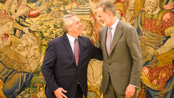 El Presidente se reunió con el Rey de España en el Palacio de la Zarzuela