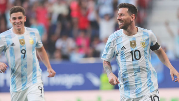 Con Messi en llamas, Argentina goleó a Estonia 5 a 0