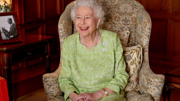 Video: el Reino Unido celebra los 70 años de Isabel II en el trono