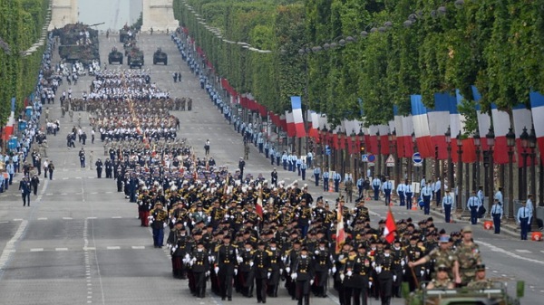 Francia celebró el 14 de julio con un homenaje especial a Ucrania