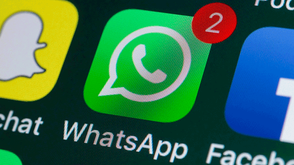 WhatsApp lanzó nuevas funciones: irse de grupos «en silencio» y administrar quién nos ve en línea