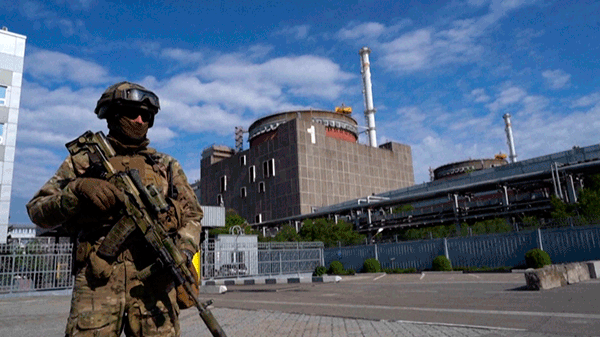 La agencia nuclear de la ONU llegó a Zaporiyia y visitará el jueves la central