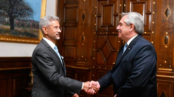 Alberto Fernández recibió al ministro de relaciones exteriores de la India para potenciar la relación económica y política bilateral
