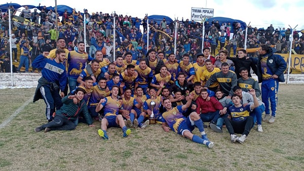 Huracán festejó el campeonato con una gran goleada  