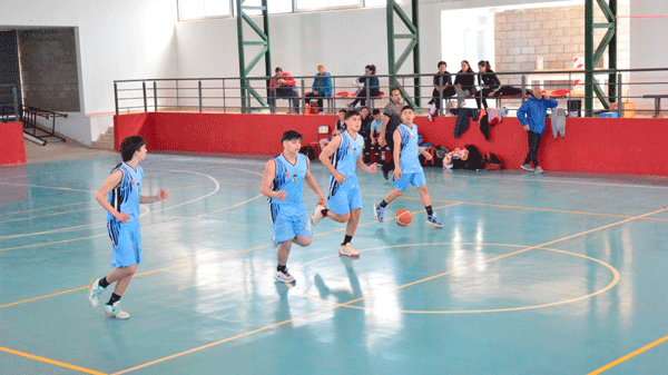 Real del Padre: el polideportivo fue sede de un encuentro Internacional de Básquet