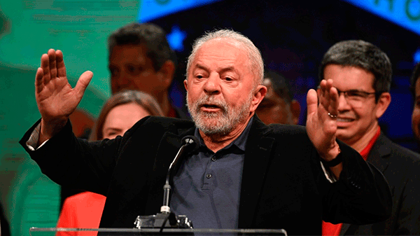 Lula: «La lucha continúa hasta la victoria final»