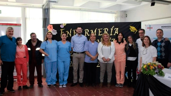 Hospital Enfermeros Argentinos: egresaron tres promociones de la Residencia de Enfermería Comunitaria