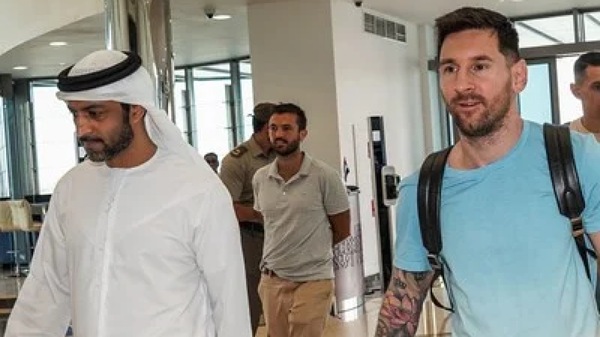 Messi ya está en Abu Dhabi