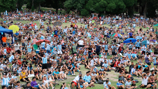 Alentamos a la Selección en la pantalla del parque: actividades previas al partido Argentina vs Polonia