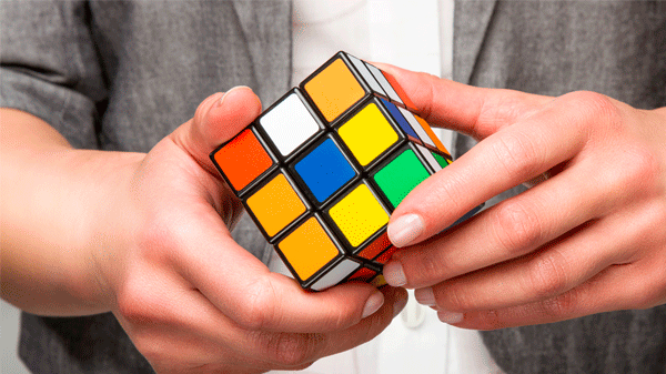 Competidores de todo el país llegan a San Rafael por el campeonato de Cubo Rubik