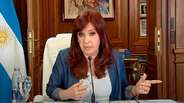 Cristina dijo que no será «candidata a nada» en 2023 y que la condenó la «mafia judicial»