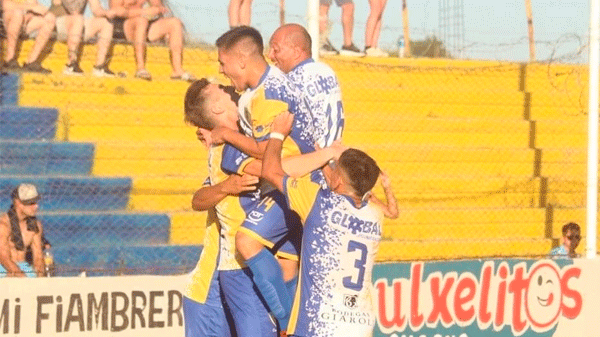 Torneo Regional: los equipos sanrafaelinos Huracán y Pedal pasaron a cuartos de final   