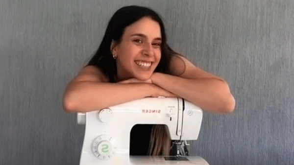 Sanrafaelina hace tutoriales de costura en TikTok e Instagram y llegó a los 100.00 seguidores