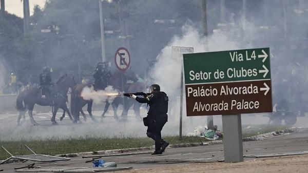 Lula decretó la intervención federal en Brasilia hasta el 31 de enero