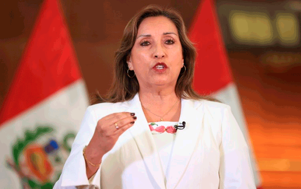 Sube la tensión entre México y Perú: Boluarte retiró al embajador en el DF tras críticas de López Obrador
