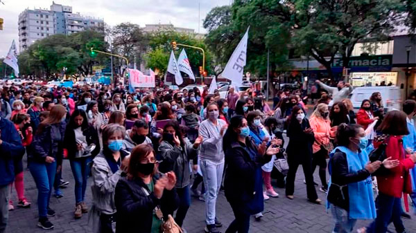 Organizan una movilización contra la entrega de tierras a los autopercibidos mapuches