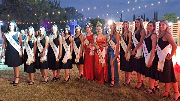 Saludo de una Reina Nacional, apoyo de su corte y la visita de su pequeña prima, la noche especial de Candela en Semana Federal