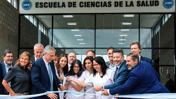 El Presidente inauguró el primer edificio del nuevo campus de la Universidad Nacional del Oeste