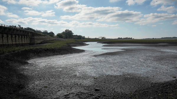 En Uruguay ruegan por las lluvias: Montevideo sólo tiene reservas de agua para diez días