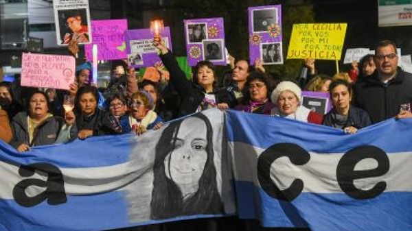 «Quiero justicia, no venganza», expresó la madre de Cecilia en la marcha por su memoria