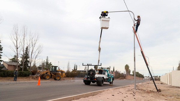 Rama Caída y Atuel Nortes estrenan nuevas luces LED