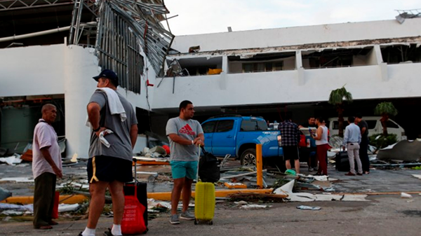 El huracán Otis dejó al menos 27 muertos y cuatro desaparecidos en Acapulco