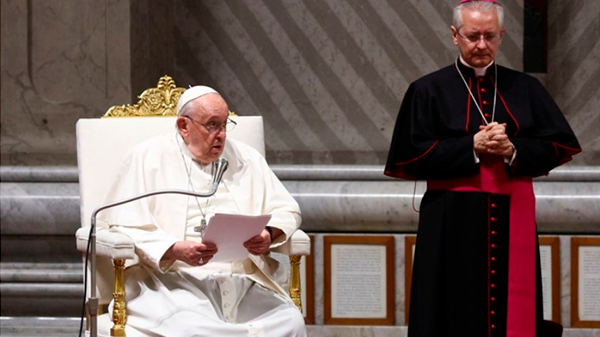 El Papa ordenó reabrir el caso de un destacado sacerdote acusado de abusos