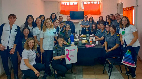 Encuentros de concientización sobre cáncer de mama en las cárceles de la provincia