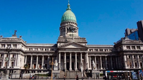 Se elige el nuevo Congreso: se renuevan 130 bancas de diputados y 24 senadores