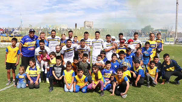 Torneo Regional: Huracán ganó sobre Pedal por 1 a 0